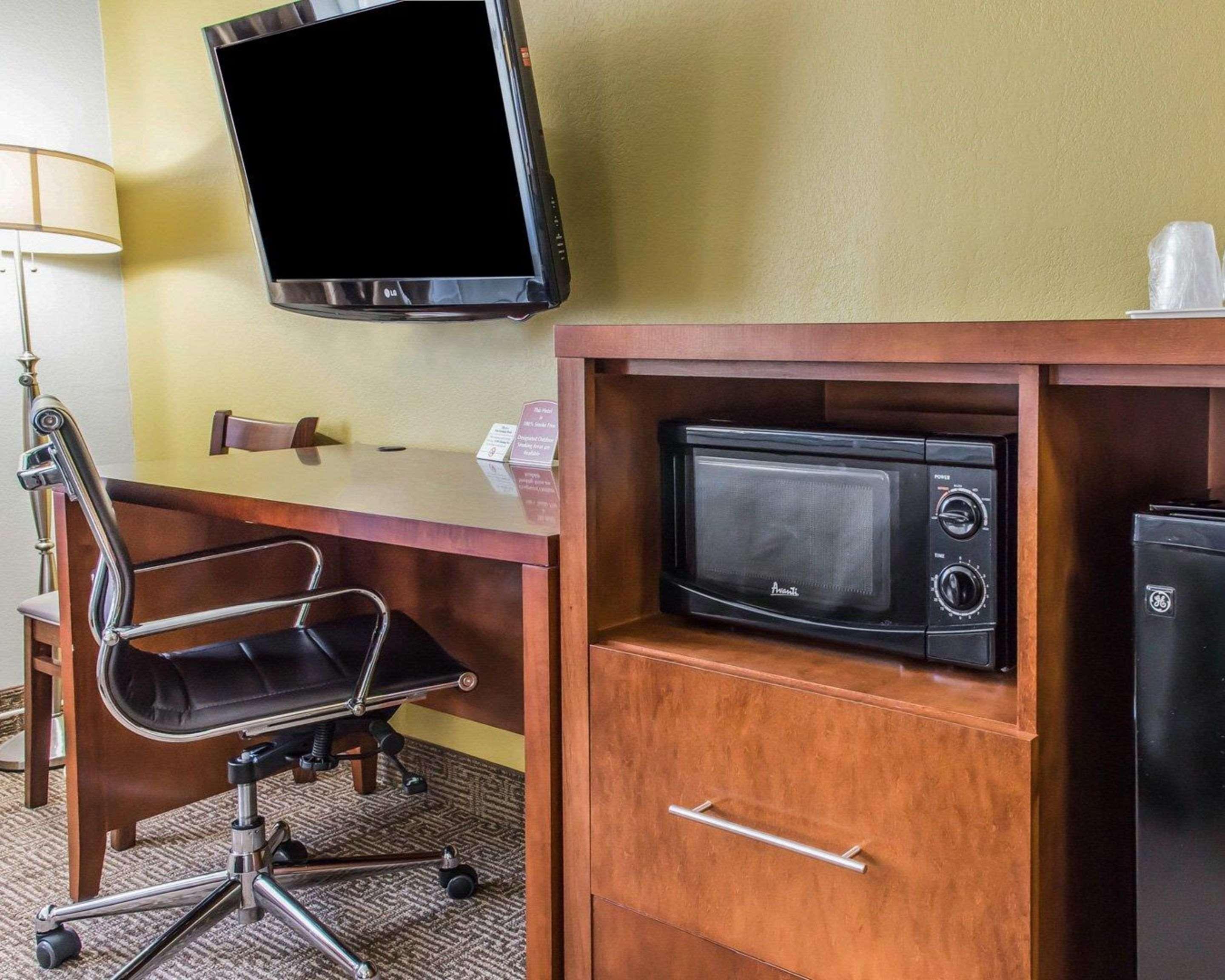 Comfort Inn Belle Vernon Eksteriør billede