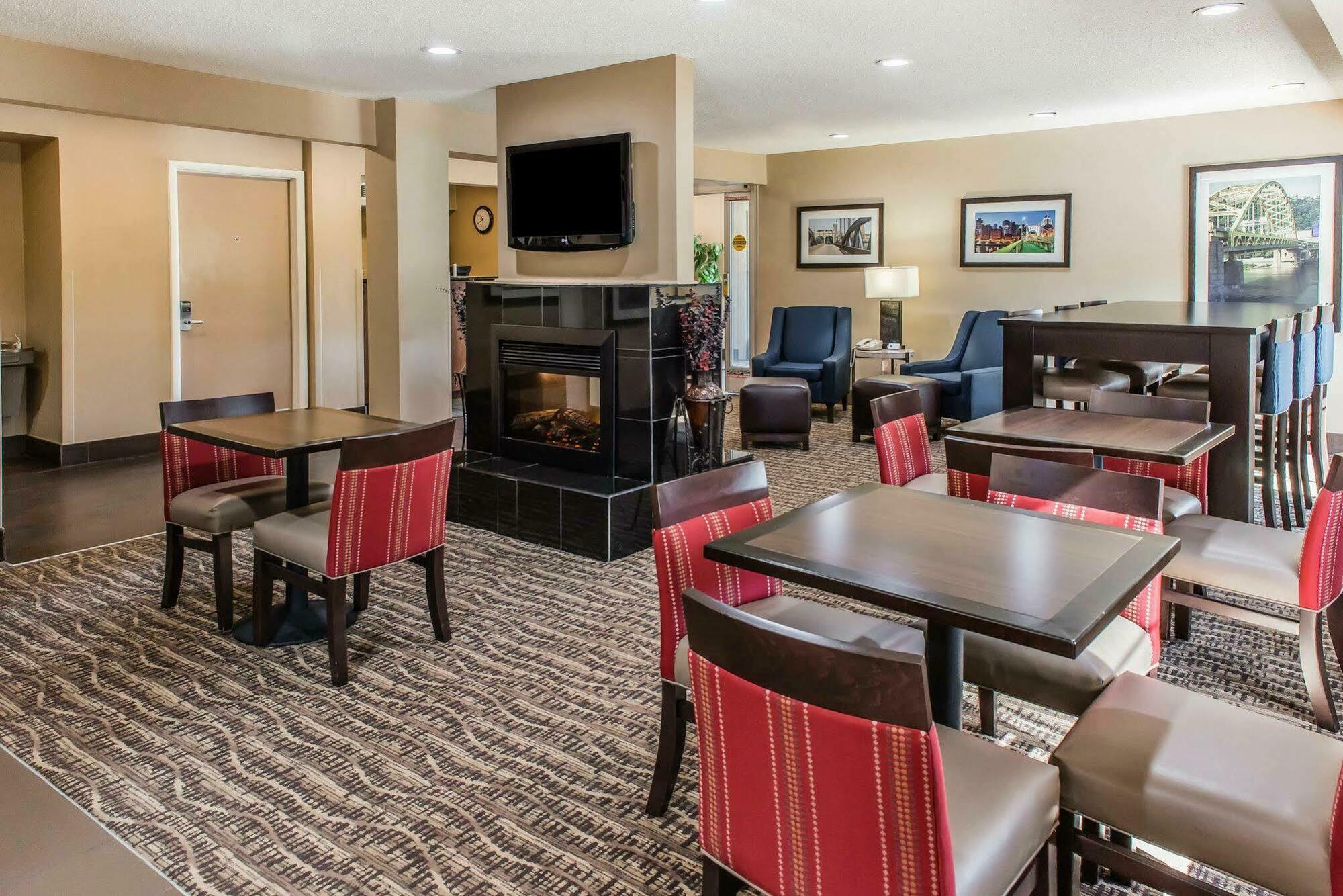 Comfort Inn Belle Vernon Eksteriør billede