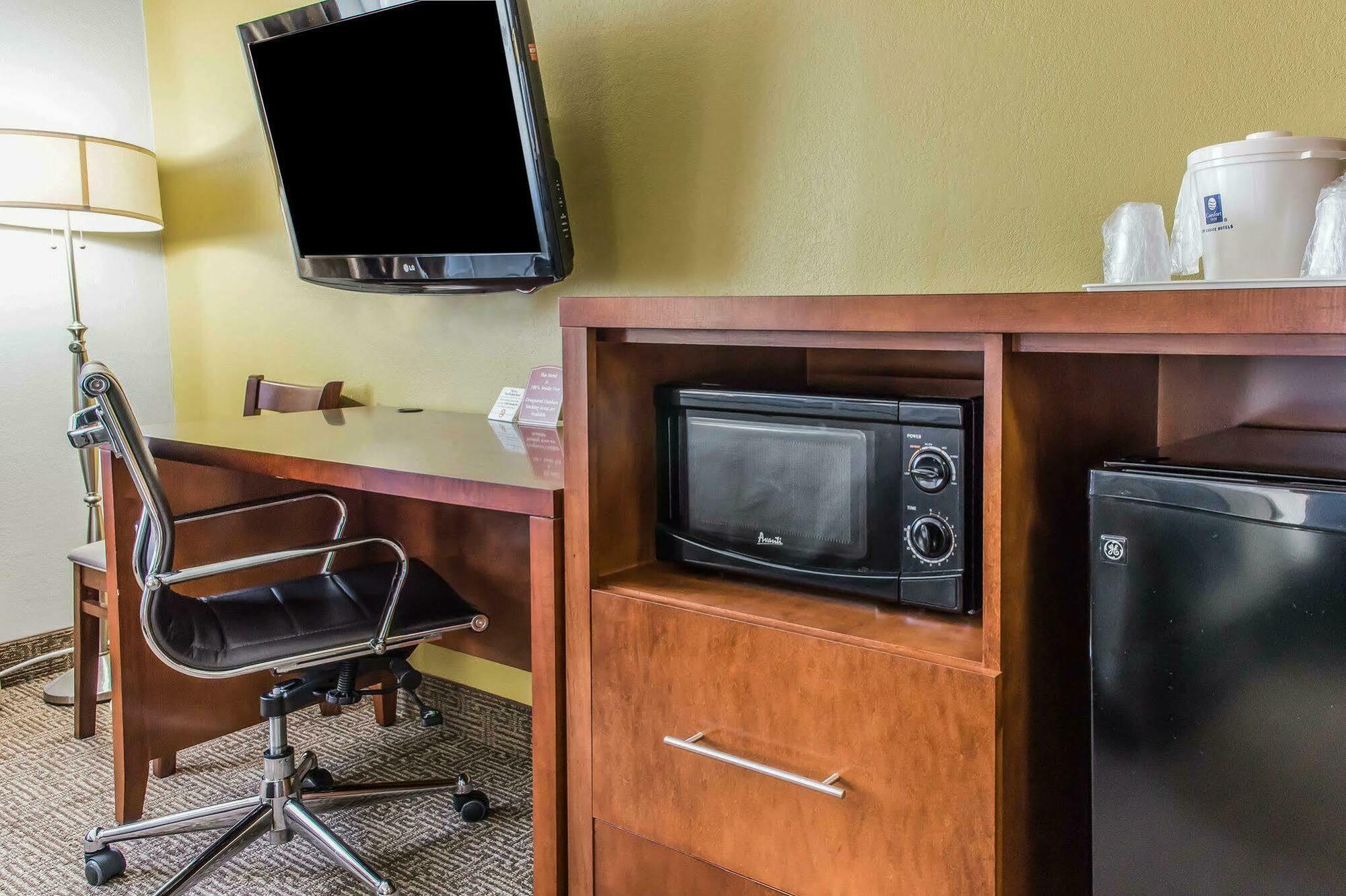 Comfort Inn Belle Vernon Eksteriør billede
